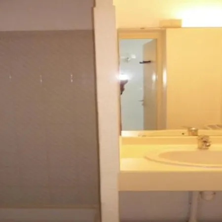 6 Pers, 2 Chambres, Terrasse, Piscine Et Parking A 50m De La Mer - Ref, Baie103 Apartmán *