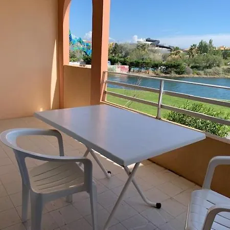 Apartmán 6 Pers, 2 Chambres, Terrasse, Piscine Et Parking A 50m De La Mer - Ref, Baie103 Agde