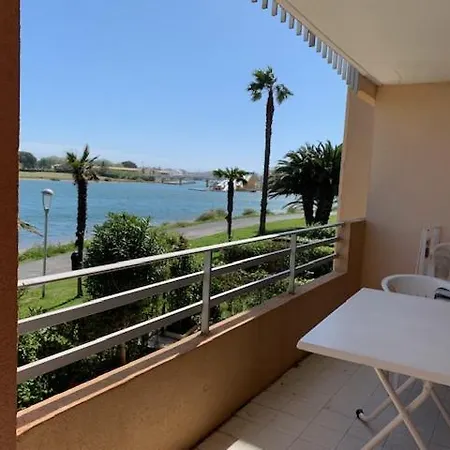 6 Pers, 2 Chambres, Terrasse, Piscine Et Parking A 50m De La Mer - Ref, Baie103