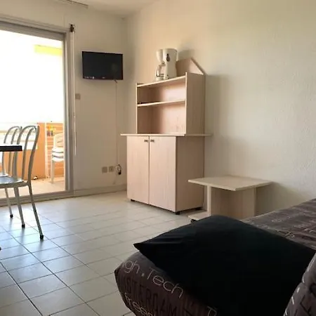 6 Pers, 2 Chambres, Terrasse, Piscine Et Parking A 50m De La Mer - Ref, Baie103 Apartmán *